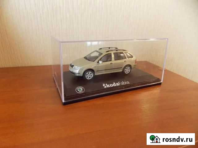 Skoda Fabia фирменная модель 1:43 Казань - изображение 1