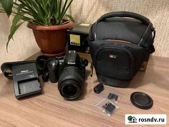 Зеркальный фотоаппарат Nikon d3100 + чехол Пионерский