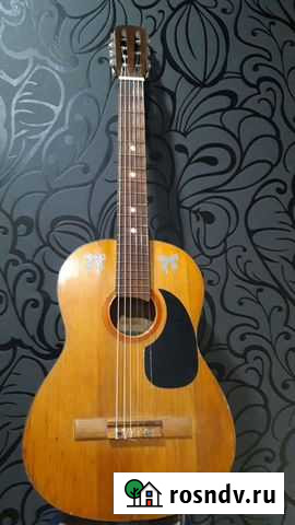 Полноразмерная гитара с нейлоновыми струнами Омск - изображение 1