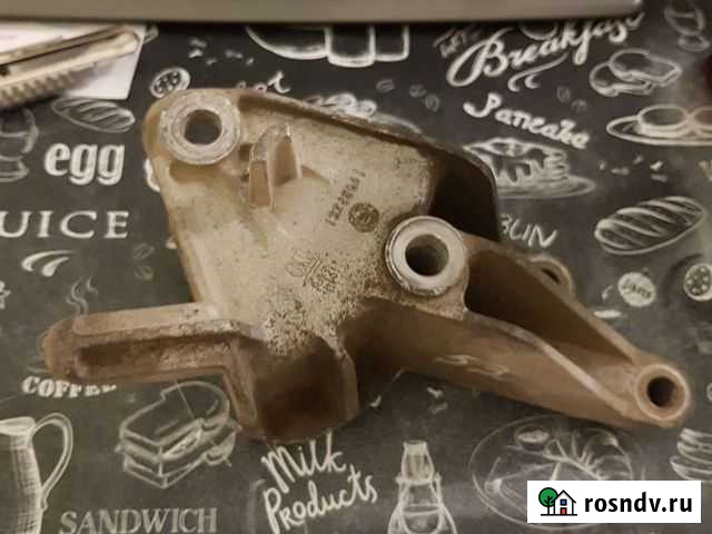 Кронштейн задней опоры МКПП chevrolet cruze Череповец - изображение 1