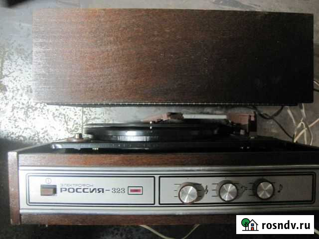 Проигрыватель пластинок Россия-323 Нижнеудинск - изображение 1