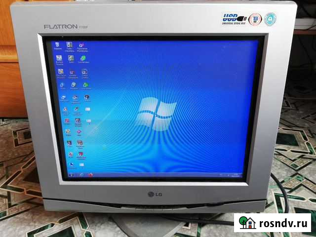 Монитор LG flatron F700P Вологда - изображение 1