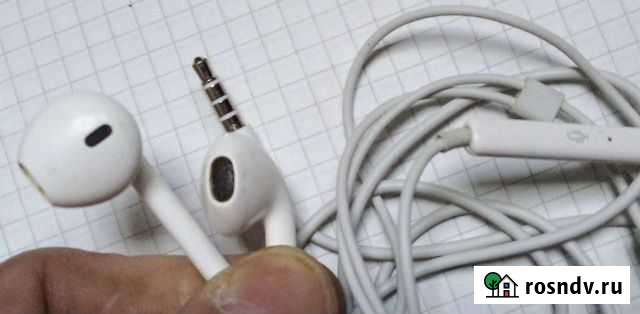 Наушники Санкт-Петербург - изображение 1