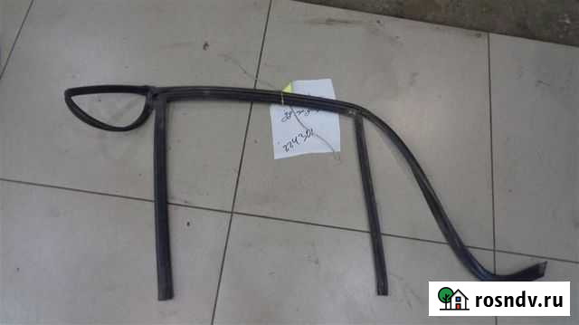 Уплотнитель стекла двери BMW 5-Series E34 1988-19 Карпинск - изображение 1
