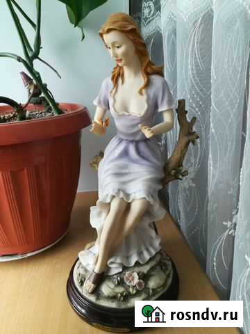 Статуэтка Дама Хабаровск - изображение 1