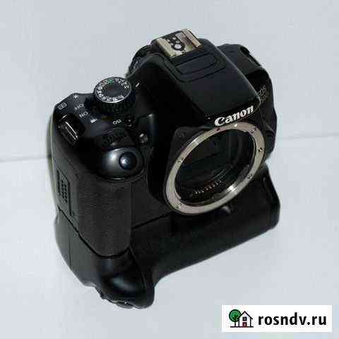 Canon 650D + Батарейная ручка + Зарядка Красноярск