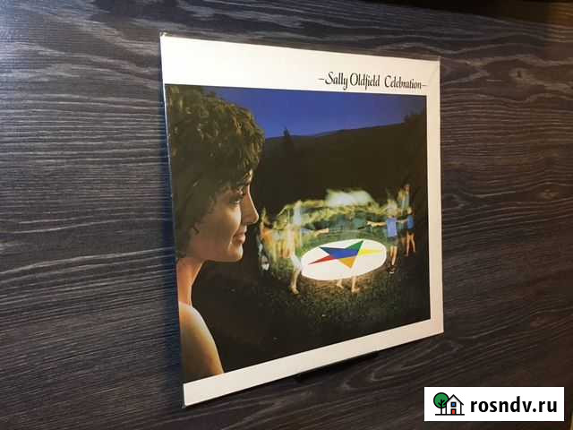 Подставка для пластинки (винила) на стену Воронеж - изображение 1