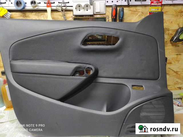 Обшивка двери, передняя левая, Volkswagen Polo sed Волжский - изображение 1