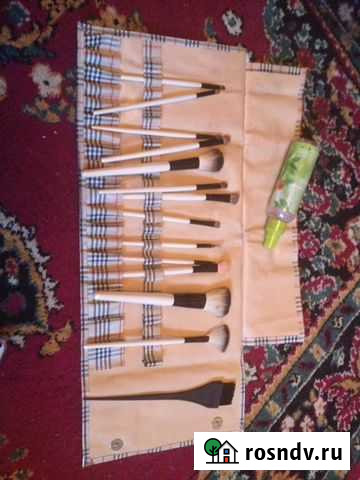 Кисти для макияжа Ейск - изображение 1