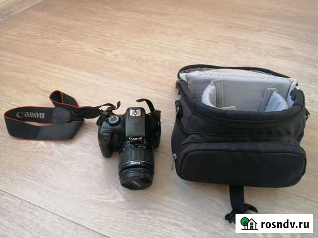 Зеркальный фотоаппарат Canon 1100d Омск - изображение 1