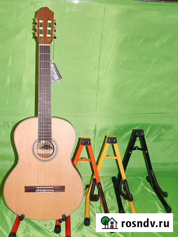 Стойка подставка для гитары Благовещенск - изображение 1
