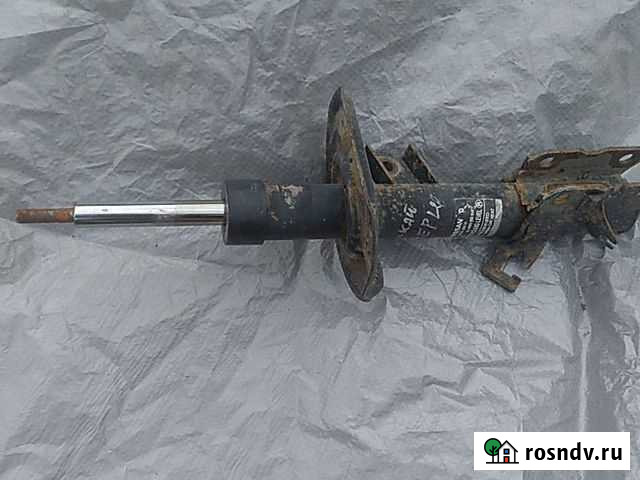 Стойка передняя правая на Ниссан кашкай Славянск-на-Кубани - изображение 1