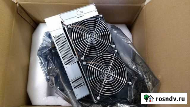Asic Antminer S17+ 73TH Москва - изображение 1