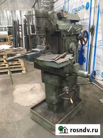 Станок универсальный фрезерный 676П Саратов - изображение 1