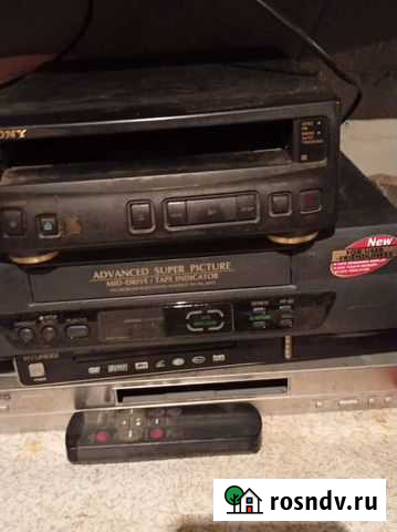 Видеомагнитофоны 4штуки б/у Саратов - изображение 1
