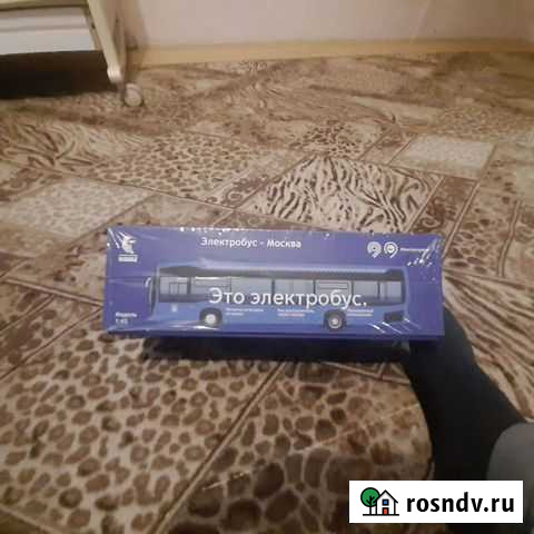 Электробус игрушка сувенир Москва - изображение 1