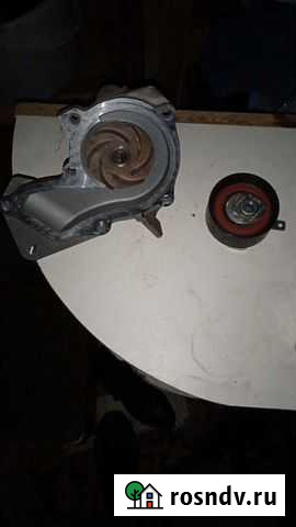 Продам (помпа, ролик натяжной, форд фокус 2). (Реш Севастополь - изображение 1
