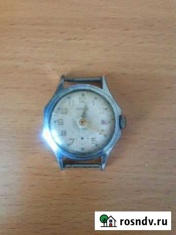 Продаю часы наручные СССР Киров - изображение 1