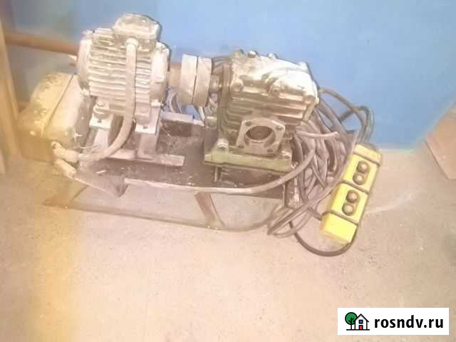 Электродвигатель с редуктором и пультом управления Новосибирск - изображение 1