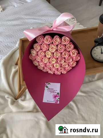 Двухцветные шоколадные розы съедобные букеты Казань - изображение 1