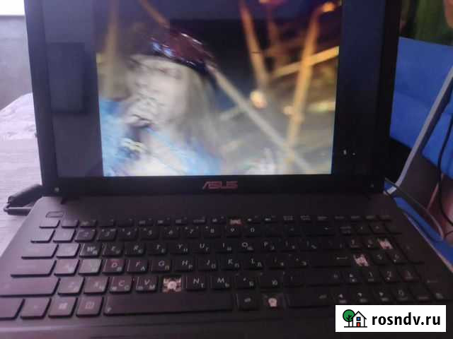 Ноутбук asus x552e Челябинск - изображение 1