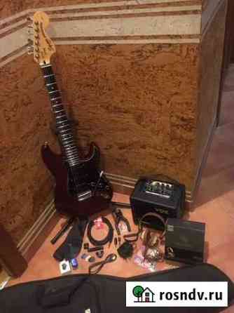 Электрогитара Squier + комбик VOX + аксессуары Санкт-Петербург