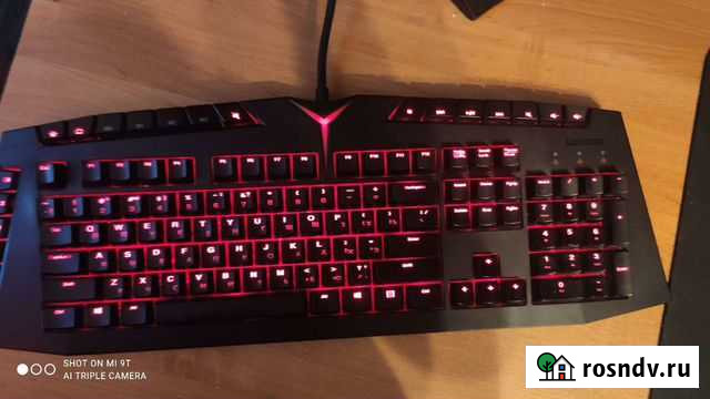 Игровая механическая клавиатура Lenovo Y Mechanica Волжский - изображение 1