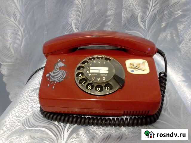 Телефон с диском конца времен СССР Киров - изображение 1