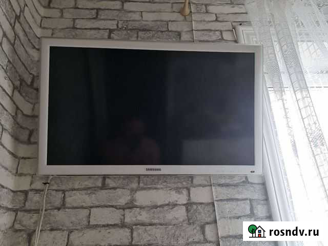 Тв samsung 32 Магадан - изображение 1