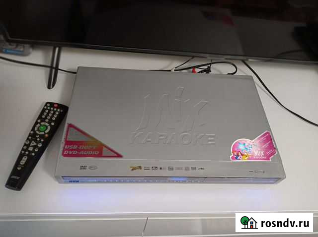 DVD-плеер BBK DV828X с караоке и микрофонами Москва - изображение 1