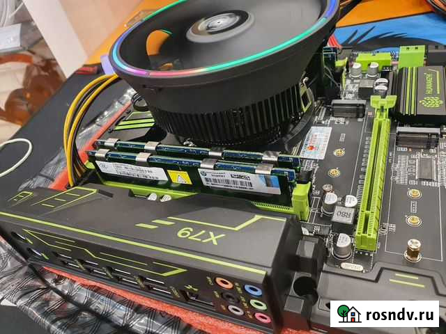 Комплект 8 ядер huananzhi X79 + xeon 2689 Новокузнецк - изображение 1