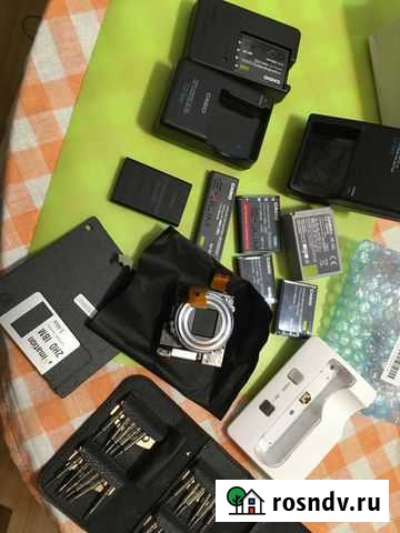 Разные литиевые батареи,зарядники(без кабеля) Балашиха - изображение 1