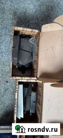Продам тормозные колодки б/у почти новые на ниссан Завьялово - изображение 1