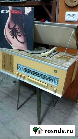 Проигрыватель пластинок+ приемник Златоуст - изображение 1