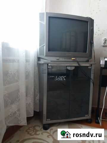 Телевизор Sharp + тумбочка Цибанобалка - изображение 1