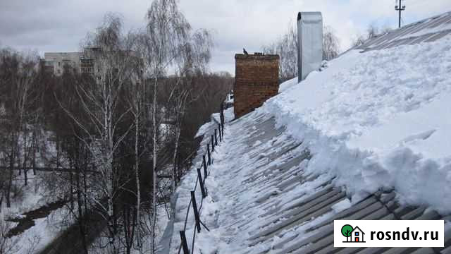 Уборка снега со всех видов кровли Владимир - изображение 1