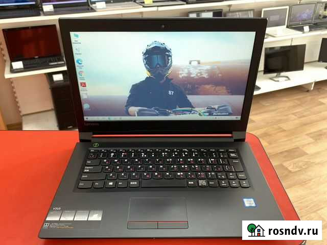 Ноутбук Lenovo Core i3-6006U/SSD 240Gb Красноярск - изображение 1