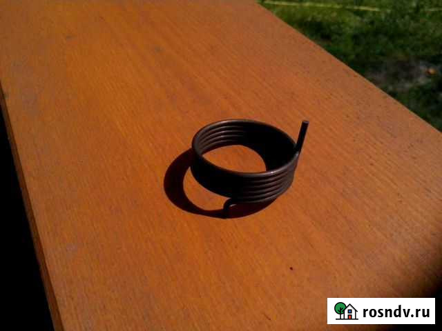 Возвратная пружина пиноли сверлильного станка 3 шт Новочеркасск - изображение 1