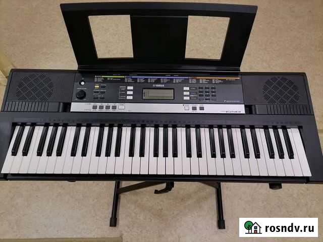 Синтезатор yamaha psr e243 Старый Оскол - изображение 1