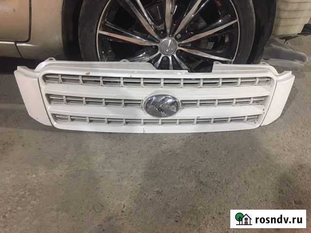 Решетка радиатора клюгер Благовещенск - изображение 1