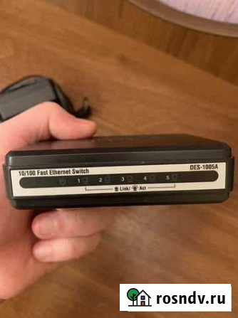 Коммутатор Switch D-link DES-1005A Смоленск - изображение 1