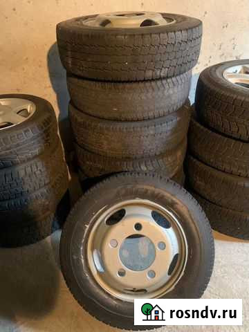 Резина на Ниссан Атлас на дисках Благовещенск - изображение 1