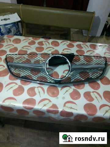Решетка радиатора Mercedes E-class Сочи - изображение 1