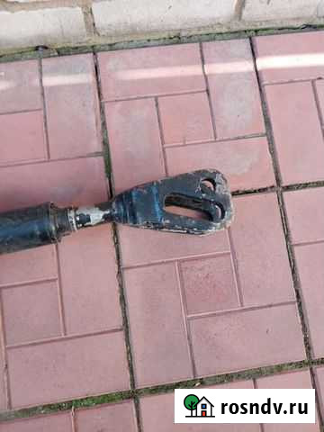 Винт регулеровочный мтз 1221 Комаричи - изображение 1