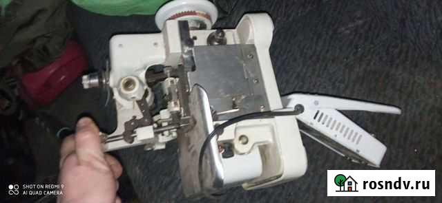 Швейная машинка оверлок бу Саратов - изображение 1