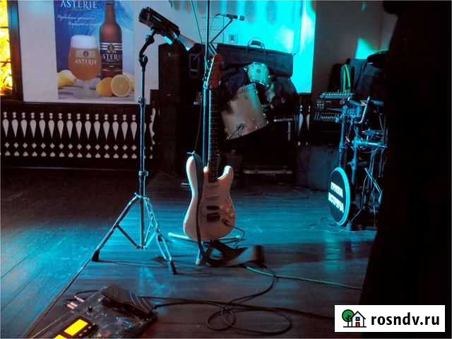 Держатель(Kёниг-Mайер) для гитары на микрофонную Новосибирск - изображение 1