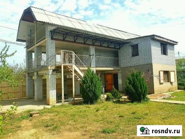 Дом 150 м² на участке 6 сот. в аренду посуточно в Волжском Волгоградской области Волжский - изображение 1