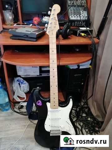 Электро гитара Красноярск - изображение 1