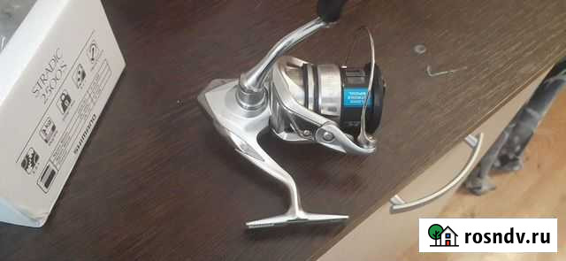 Shimano 19 Stradic 2500s Воскресенск - изображение 1
