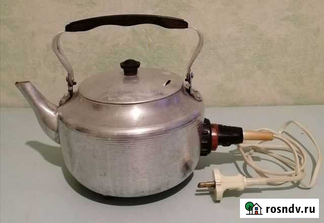 Чайник электрический СССР Петропавловск-Камчатский - изображение 1
